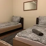 Mayer Vendeghaz Miskolc
